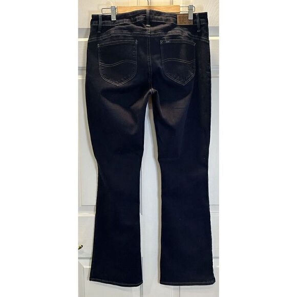 Lee Riders Shape Illusions Blue Jeans Slim Fit Boot Cut Midrise Size 16 - Picture 2 of 7